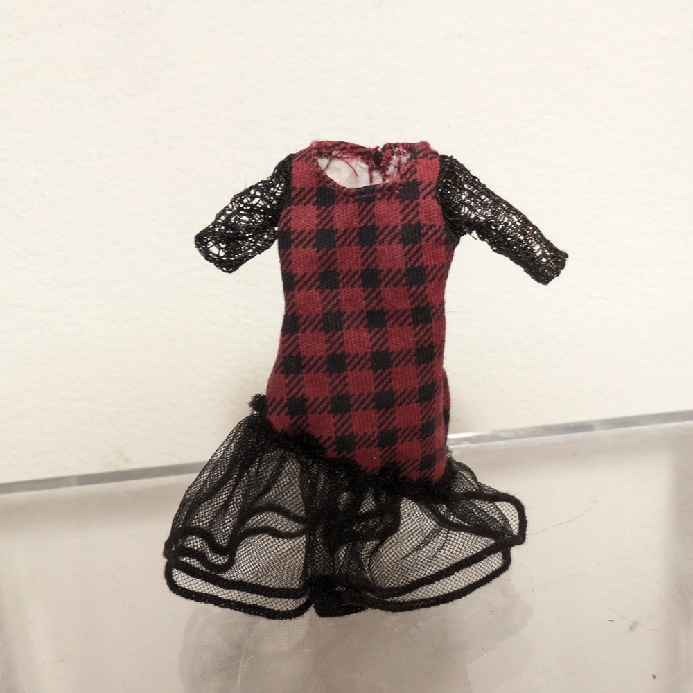 Ever After High 1st Chapter Cerise Hood Doll Dress